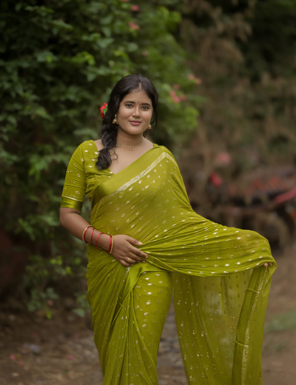 Graceful Glow Viscose Georgette Saree