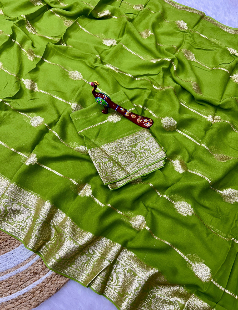 Viscose georgette - A Royal Zari Saree Ensemble