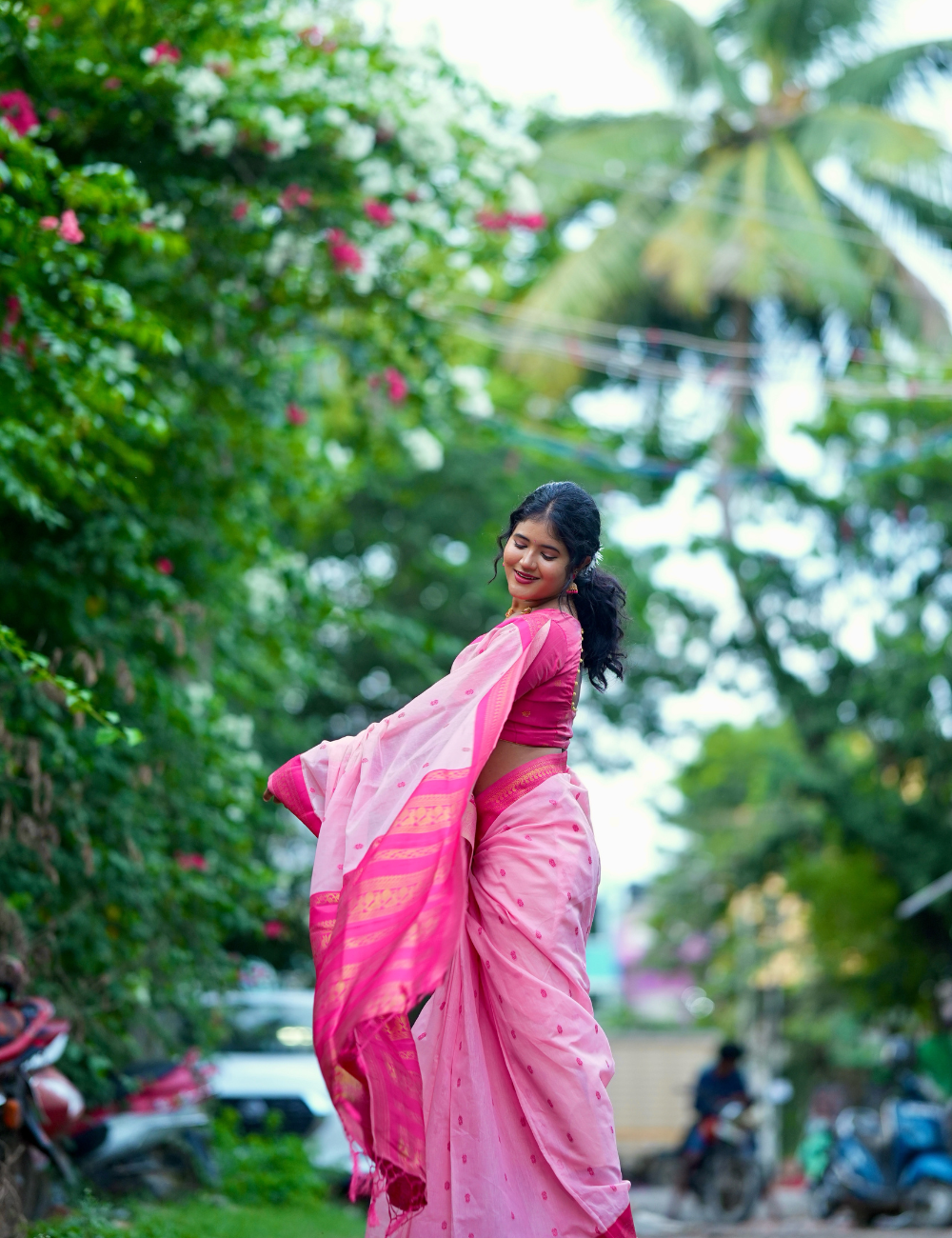 Ethnic Zari Cotton Saree Ensemble