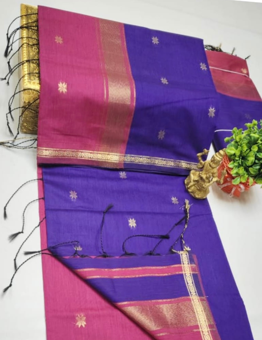 Handloom Maheshwari Silk Cotton Saree