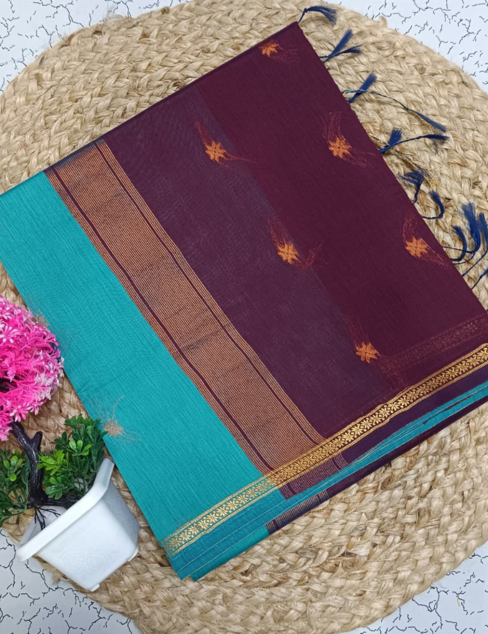 Handloom Maheshwari Silk Cotton Saree