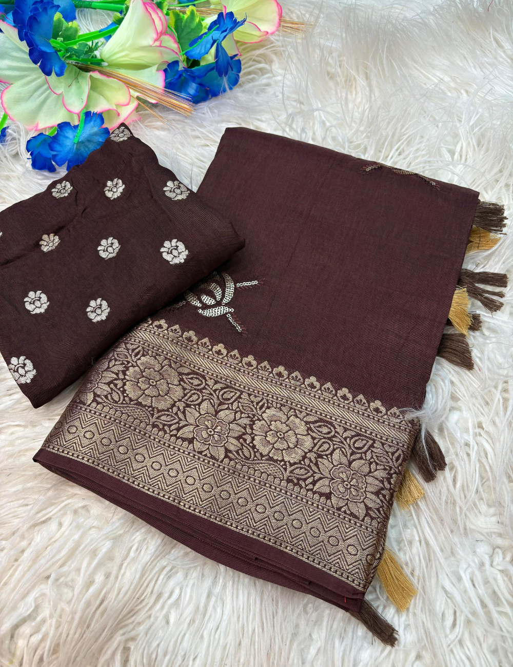 Premium viscose russian dola saree