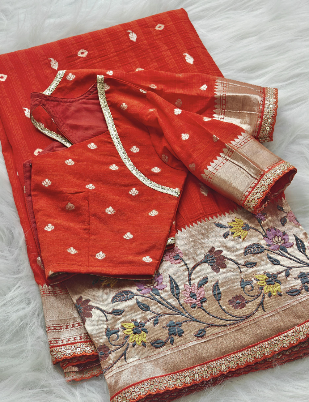 Pure viscose raw silk saree wuth Bandhej prints