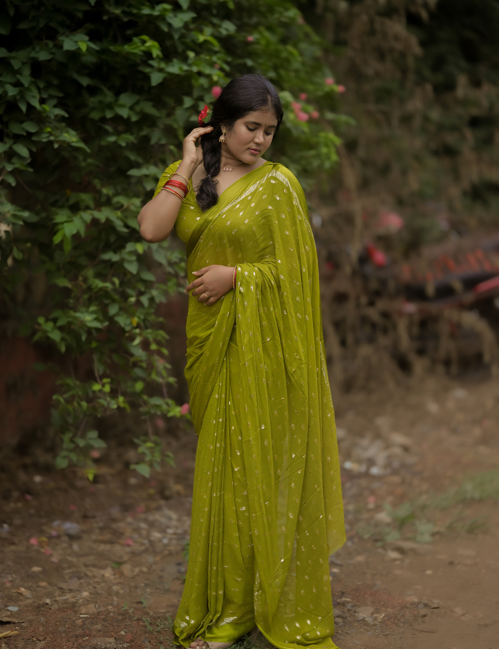 Graceful Glow Viscose Georgette Saree