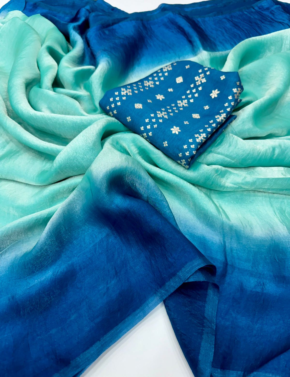 Fendy Satin Dual-Shade Saree