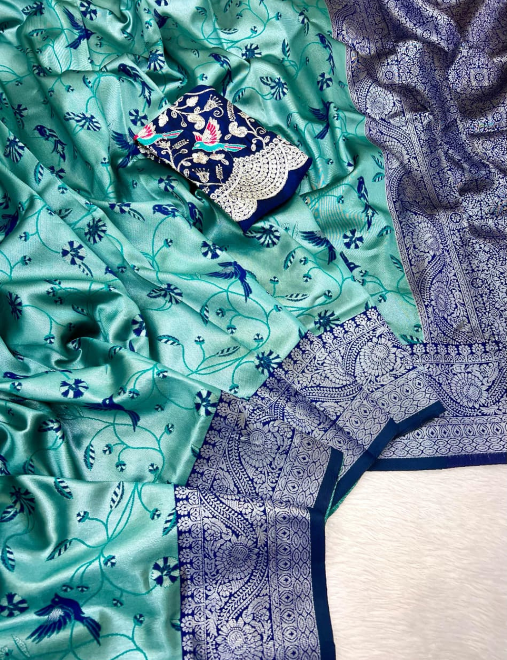 Teal Elegance Kanchipuram Silk Saree