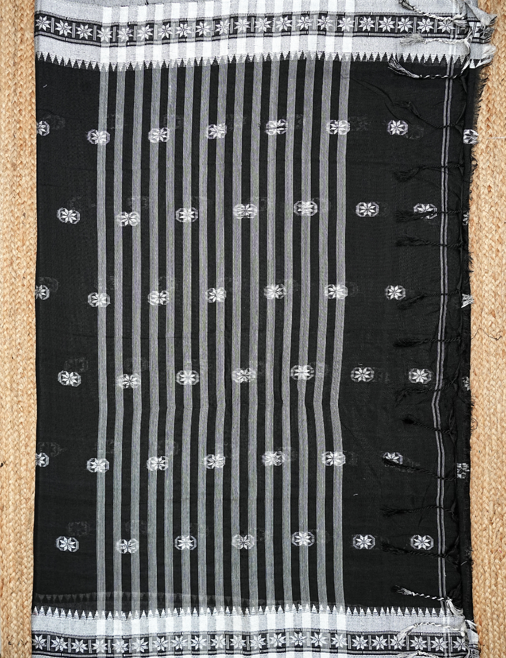 Midnight Bloom Pushpa Cotton Saree