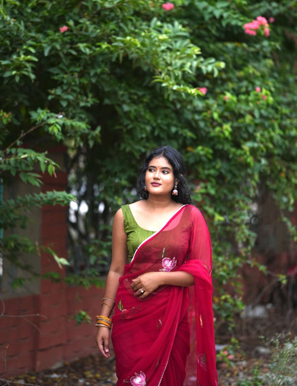 Georgette saree with flower blush print