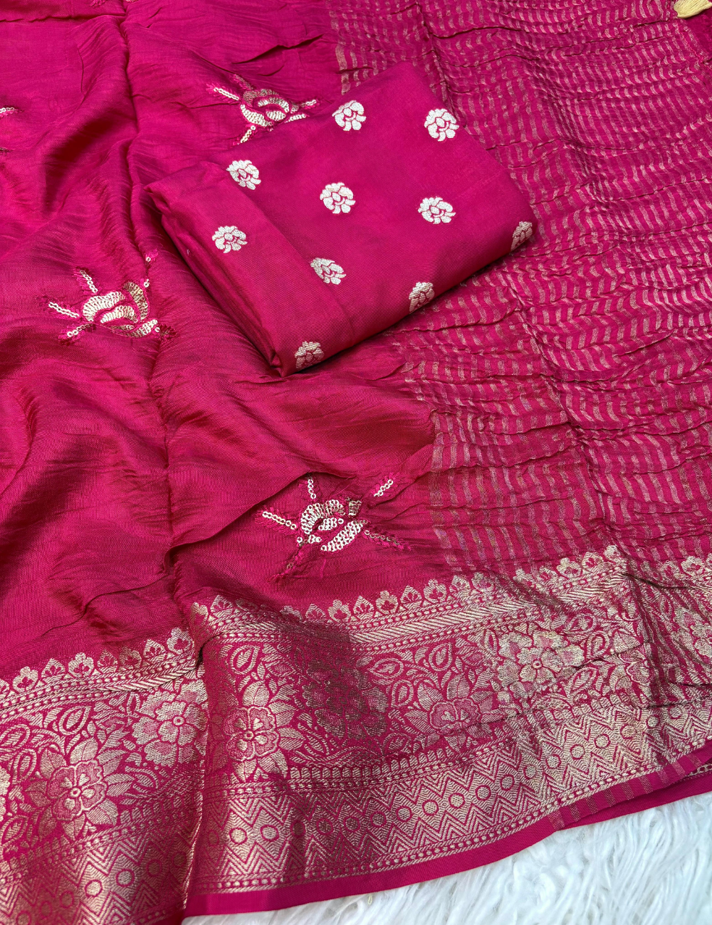 Premium viscose russian dola saree